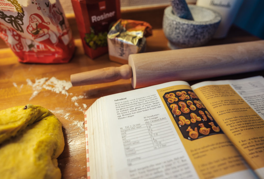 traditional norwegian lussekatter safron buns recipe