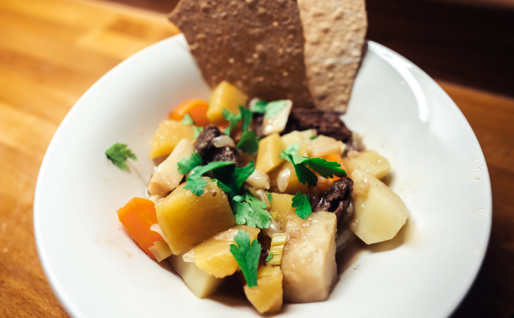 Norwegian lapskaus with flatbrød