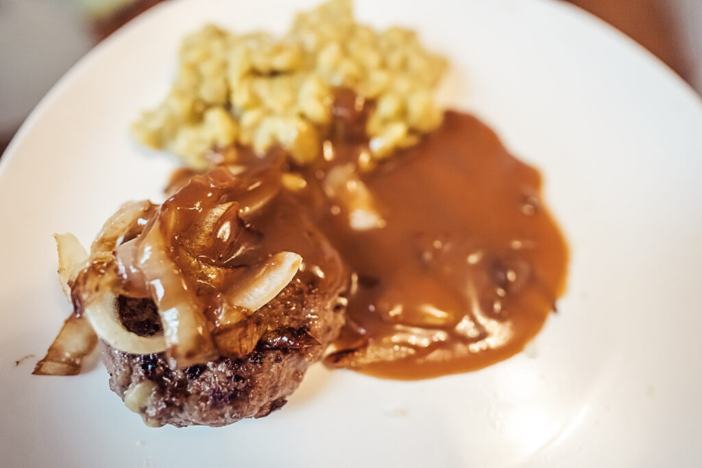 Norwegian karbonader dinner