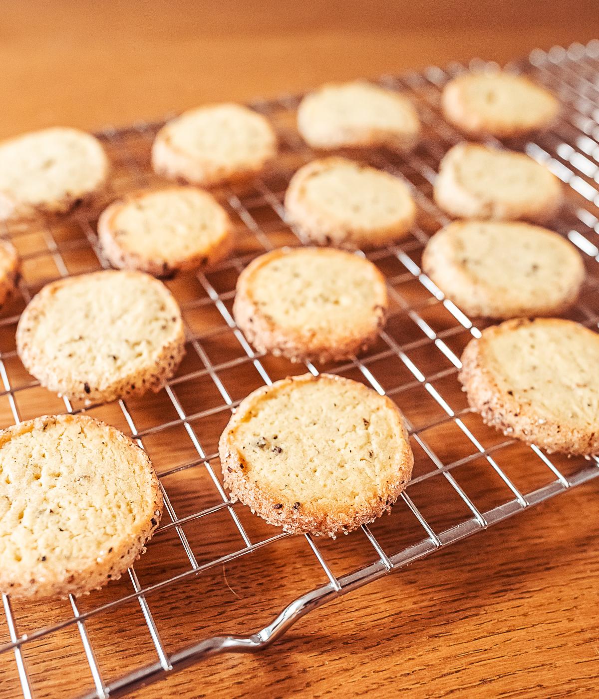 Norwegian cardamom cookies