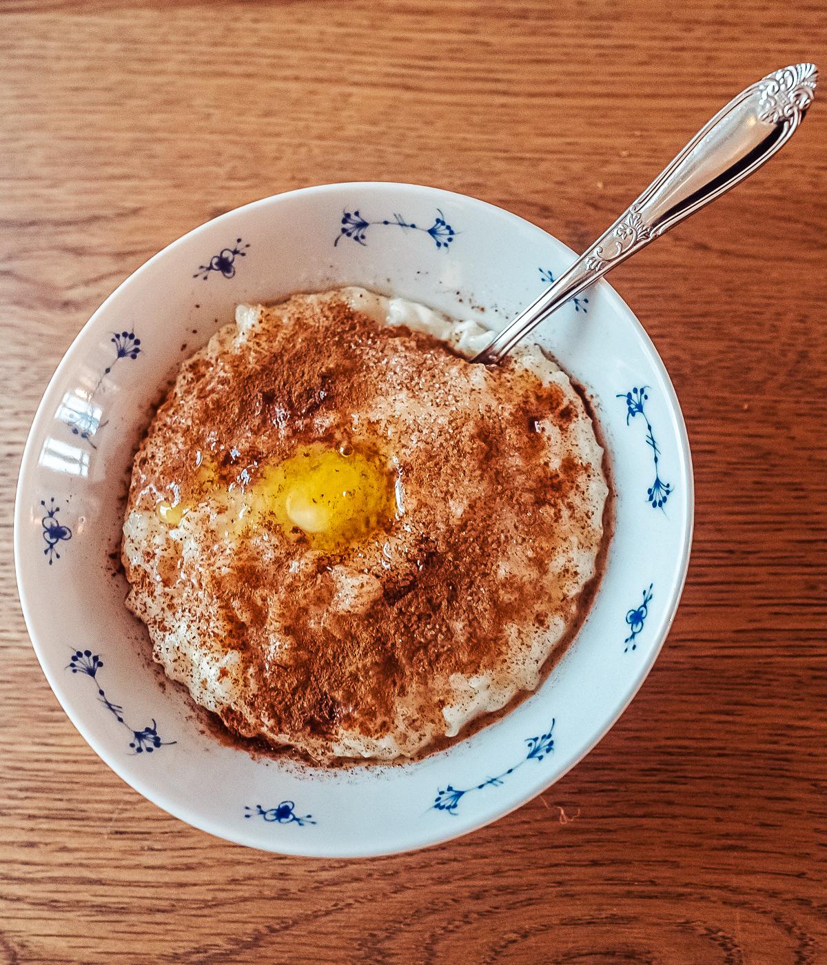 risgrøt Norwegian rice porridge