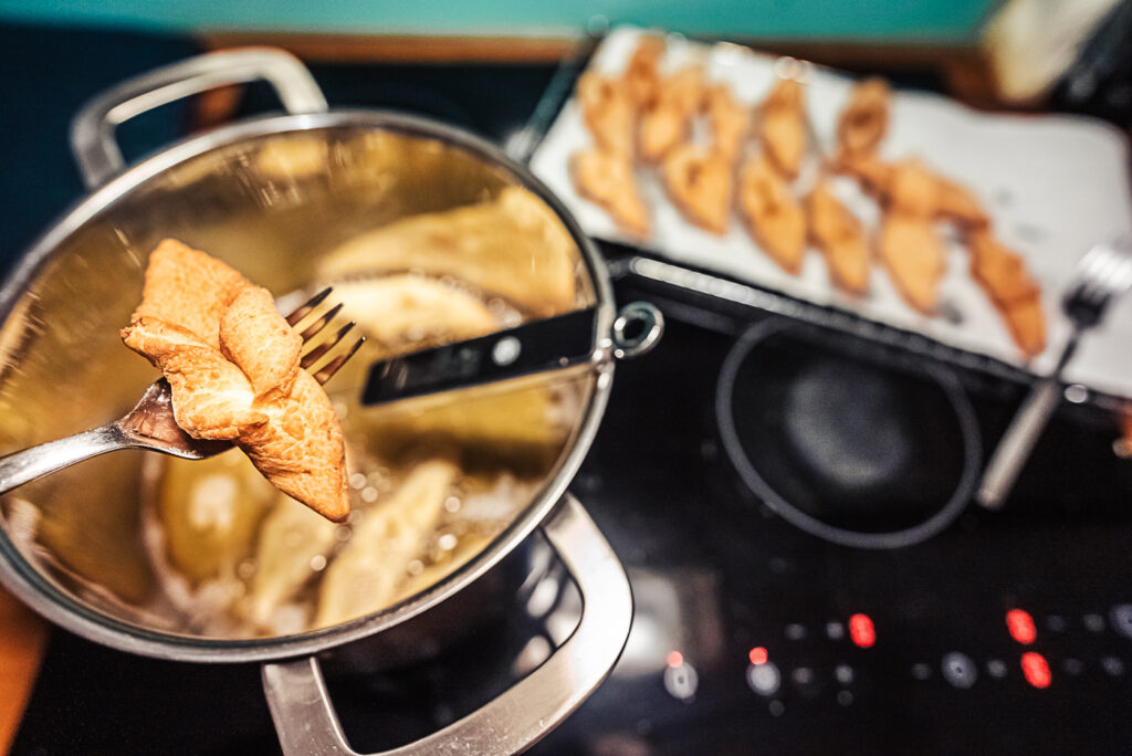 deep frying fattigmann cookies