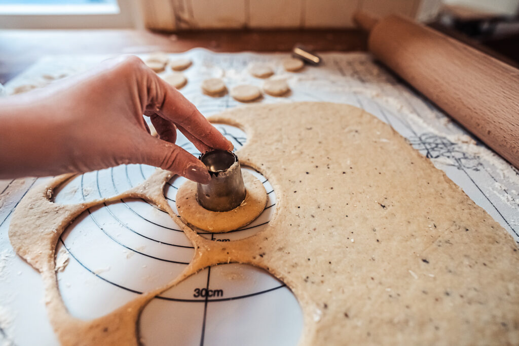 cutting smultringer without form