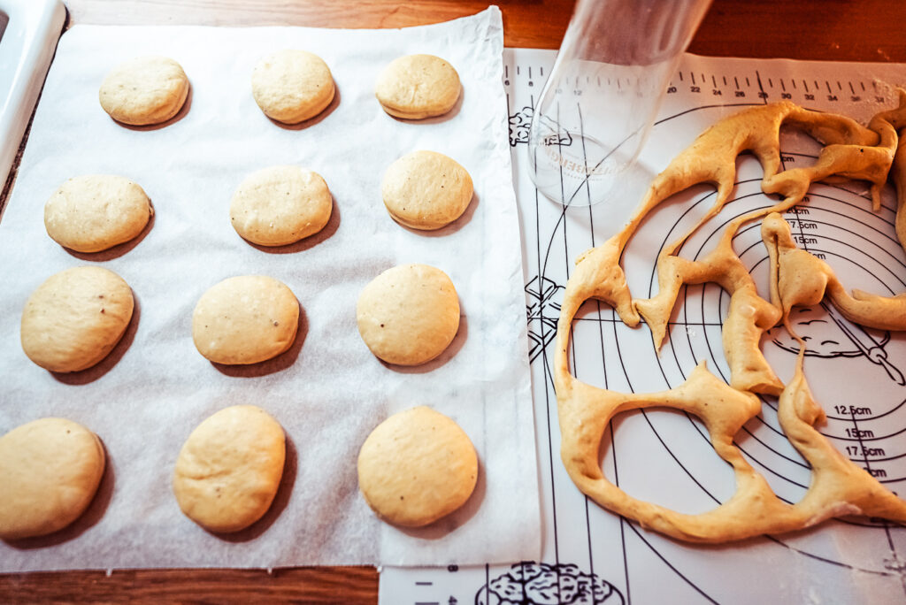 preparing dough for berliner solboller doughnuts