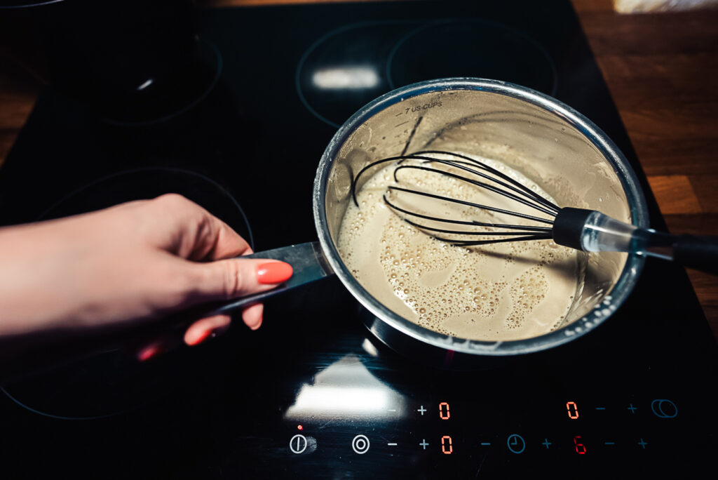 making coffee cream for fragilite cake