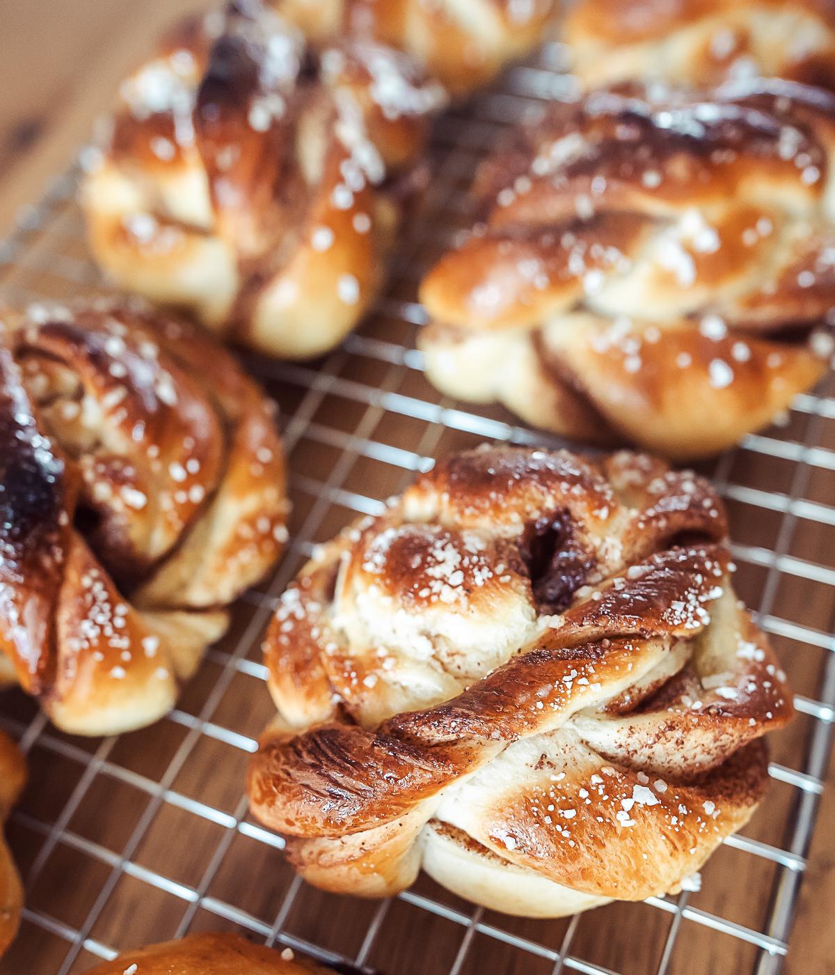 Kanelbullar Swedish cinnamon buns recipe